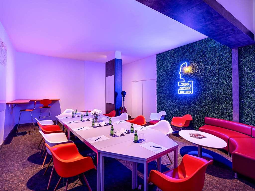 Novotel Abidjan Plateau Удобства фото